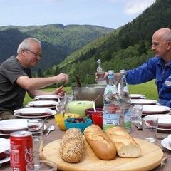 Essen in der Natur. Maierhofs Best.