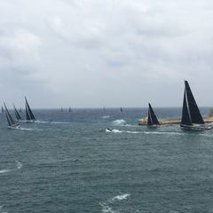 Auf dem Rückweg zum Hotel ein Blick auf die Rolex Regatta