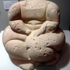 Besichtigung am Tag 2: Neolithische Originale im Archäologischen Museum von Valletta