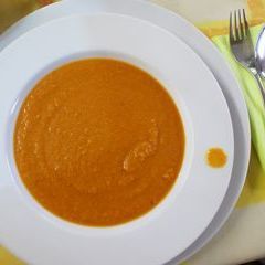 Am Samstag: Pikante Tomatensuppe als Vorspeise