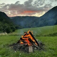 Feuer mit Abendrot