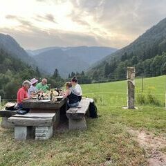 Verwunschener Himmel am ersten Abend am Altar des Maierhofs