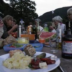 Abendliche Vesper am maierhöfischen Altar