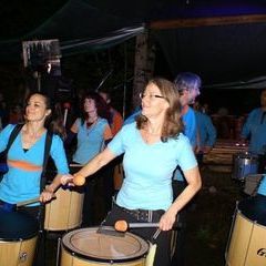 Trommelfeschd am Samstag Abend mit der Gruppe Brasilikum aus Freiburg