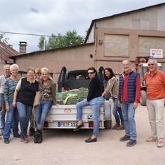 Die stolzen Stonehunter vom Kurs K8-14 im Steinbruch der Madame Schneider