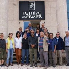 Das Abschiedsfoto bei Fethiye Mermer mit Inhaber