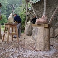 No hesitate ! Die Arbeit geht voran. Ist ja nur ein bisschen Hagel ;-)